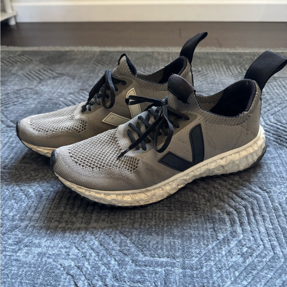 Rick Owens x Veja Taupe and Black Running Shoes no insoles men’s 9 eu 41